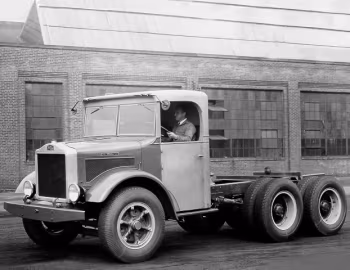 White 691SW410 '1932–????