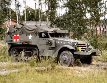 White M3 Half-track Ambulance '1940–45