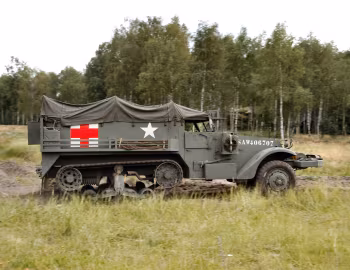 White M3 Half-track Ambulance '1940–45