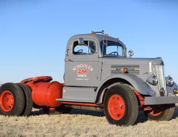 1952 White WC22 Tractor