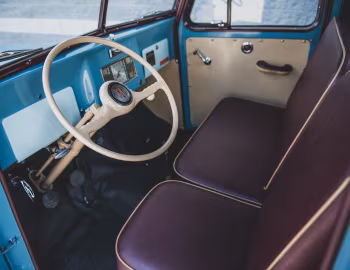 Интерьер 1948 Willys Jeep Pickup Truck
