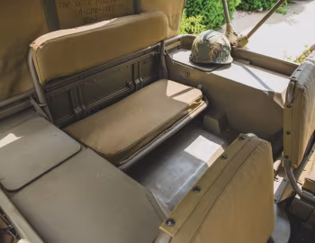 Интерьер 1945 Willys MB