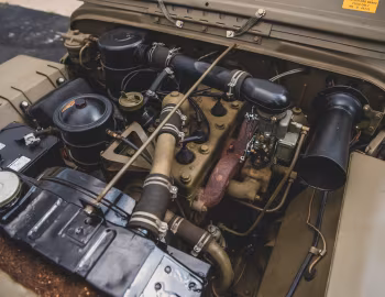 Под капотом 1945 Willys MB