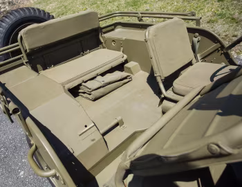 Интерьер 1944 Willys MB