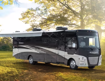 2019–pr. Winnebago Adventurer '2018–pr.