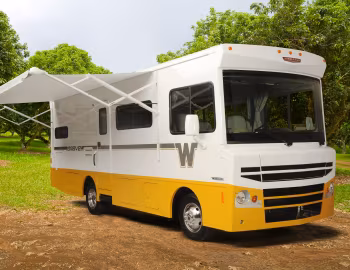 2015–н.ч. Winnebago Brave '2014–н.ч.