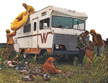 1973 Winnebago D-18 Brave Motorhome