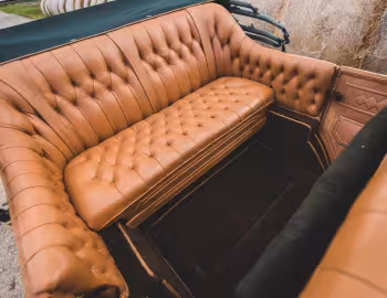 Interni 1911 Winton Model 17-B 5-passenger Touring
