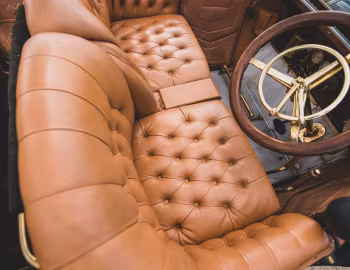 Interni 1911 Winton Model 17-B 5-passenger Touring
