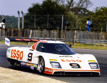 WM P82 '1982
