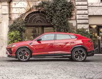 Lamborghini Urus Shiny Black Package '2018–22