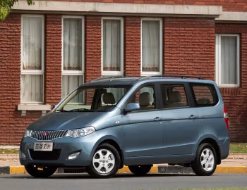 Wuling Hongguang (LZW6430/6431/6432) '09.2010–08.2013