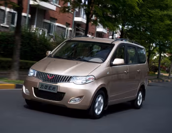 Wuling Hongguang (LZW6430/6431/6432) '09.2010–08.2013