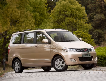 Wuling Hongguang (LZW6430/6431/6432) '09.2010–08.2013