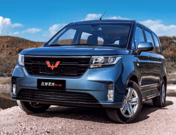 Wuling Hongguang Plus '2019–pr.