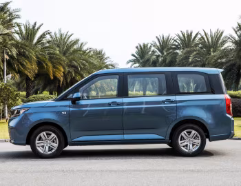 Wuling Hongguang Plus '2019–pr.