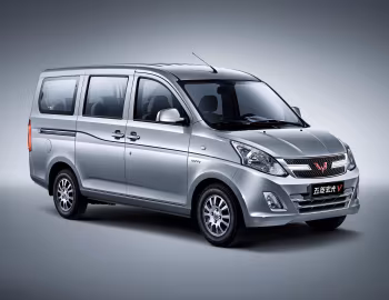 Wuling Hongguang V (LZW6446) '01.2015–18
