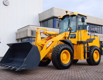 XCMG ZL30G '2015–pr.