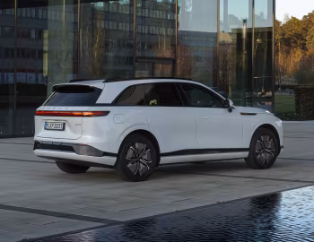 Xpeng G9 [EU-spec] '2023–pr.