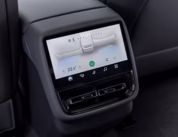 Интерьер Xpeng P7+ Performance [EU-spec] '2026