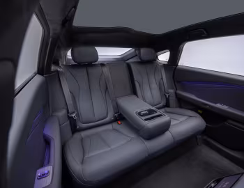 Интерьер Xpeng P7+ Performance [EU-spec] '2026