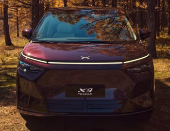 Xpeng X9 '2024–pr.