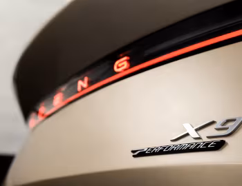Xpeng X9 '2024–pr.