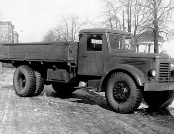 ЯАЗ-200 '08.1947–51