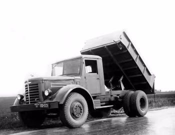 ЯАЗ-205 '11.1946–48
