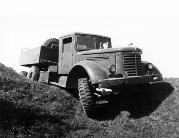 ЯАЗ-210Г '1948