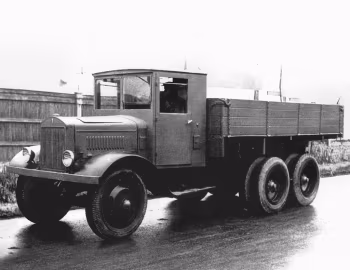 ЯГ-10 '1931–40