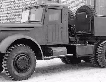 ЯАЗ-210Г '1948