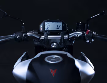Передня панель Yamaha MT-03 [EU-spec] '2020–24