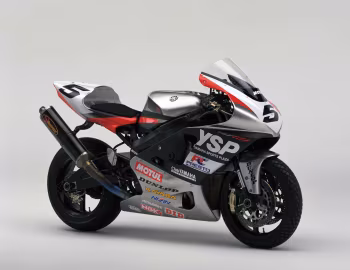 Yamaha YZF-R7 Superbike (OW-02) '2002