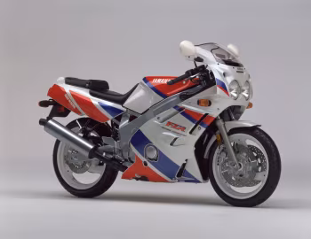 1993 Yamaha FZR600 [North America]