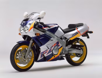1994 Yamaha FZR600 [North America]