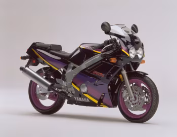 1994 Yamaha FZR600 [North America]