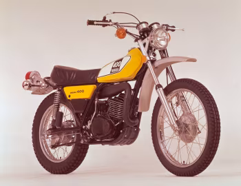 1975–79 Yamaha DT400 Enduro [North America] '1975–78