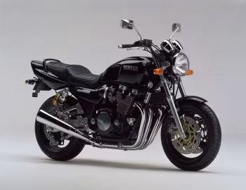 Yamaha XJR1200 '1994–96