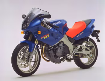 Yamaha SZR660 '1995–2001