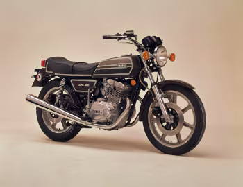 1976 Yamaha XS500 [North America]