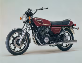 1977 Yamaha XS750 2D [North America]