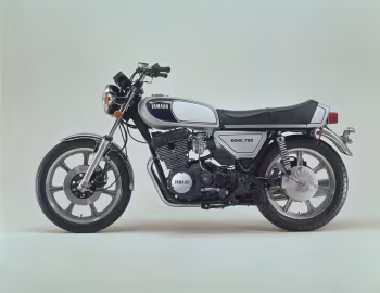 1976 Yamaha XS750 [North America]