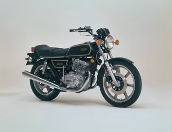 1977 Yamaha XS500 [North America]