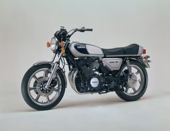 1976 Yamaha XS750 [North America]