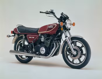1977 Yamaha XS750 2D [North America]