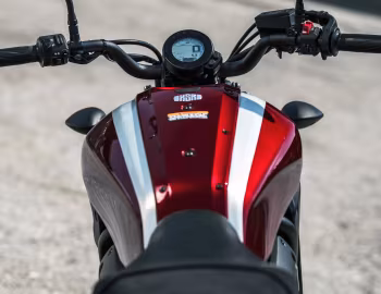 Комбінація приладів 2018–н.ч. Yamaha XSR700 [North America] '2017–н.ч.