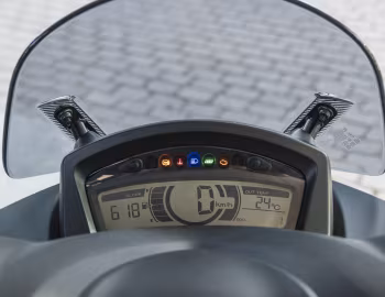 Комбінація приладів Yamaha Tricity 155 '2016–н.ч.