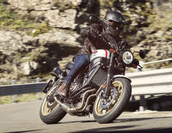 Yamaha XSR700 XTribute '2018–н.ч.