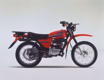 Yamaha AG100 '1998–2017